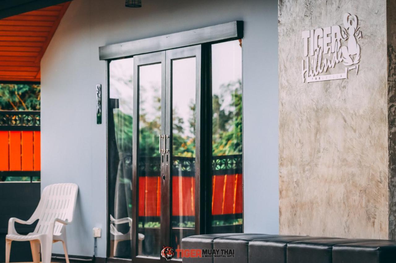 Hôtel Tiger Hillside à Phuket Extérieur photo