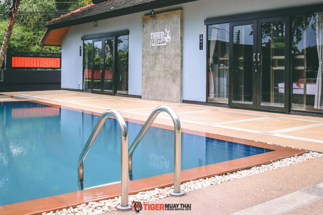 Hôtel Tiger Hillside à Phuket Extérieur photo