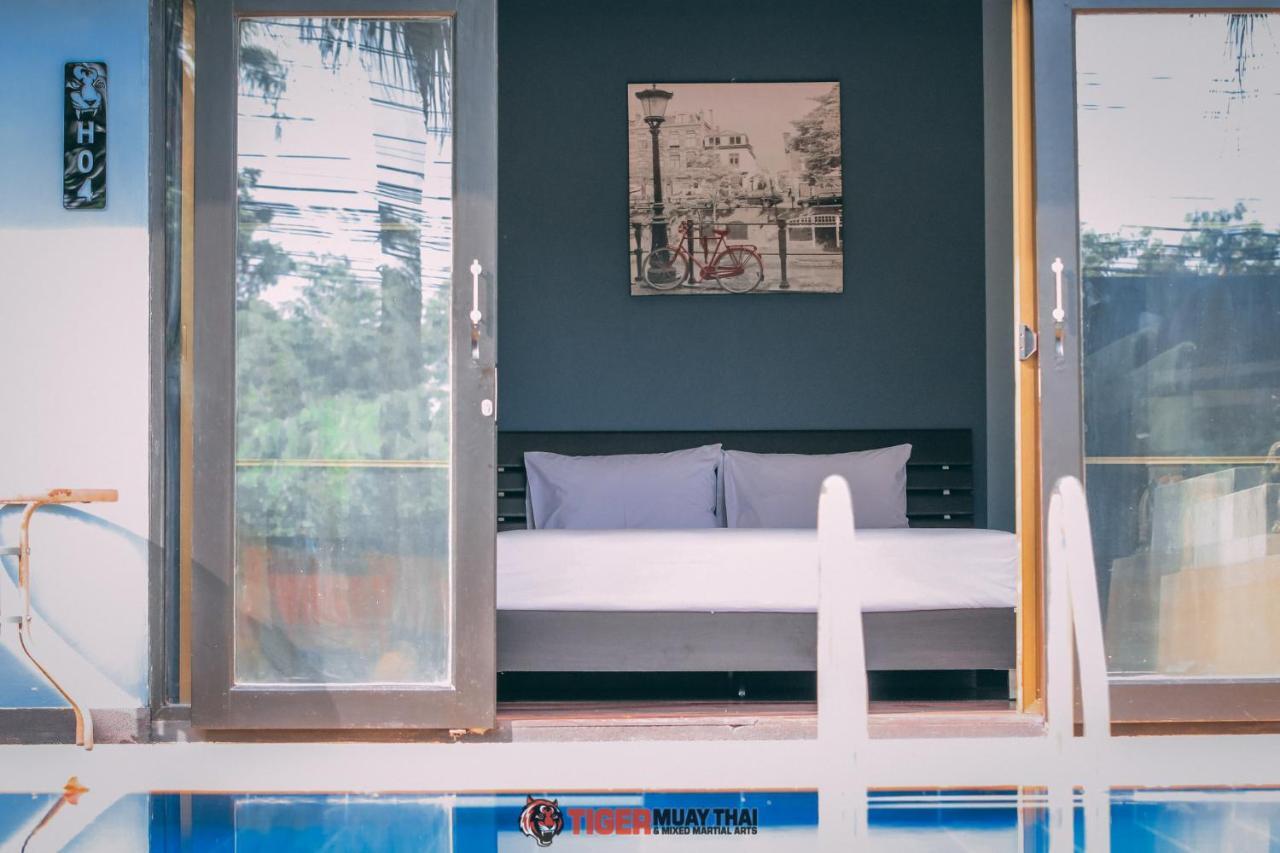 Hôtel Tiger Hillside à Phuket Extérieur photo